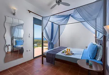 Cristelia Luxury Sea Front & Pool Villa Вилла